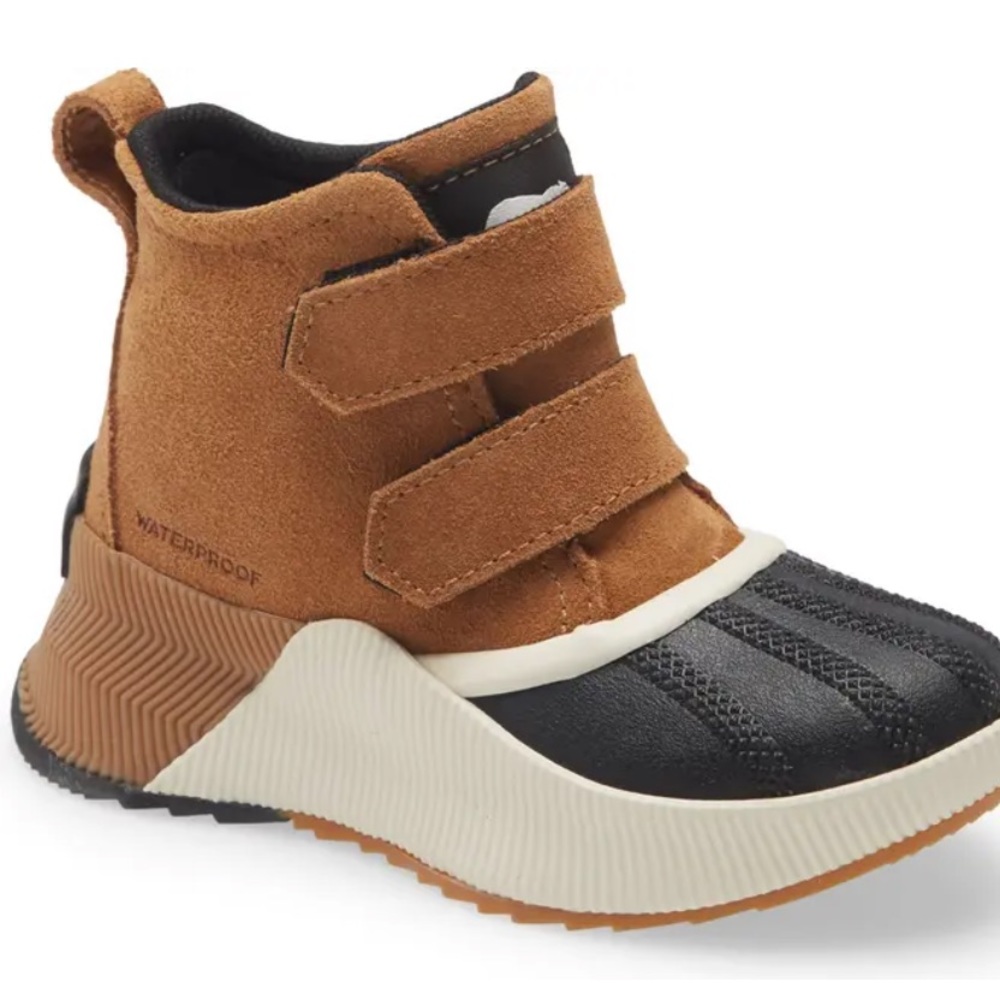 Sorel waterproof toddler size 10 boots